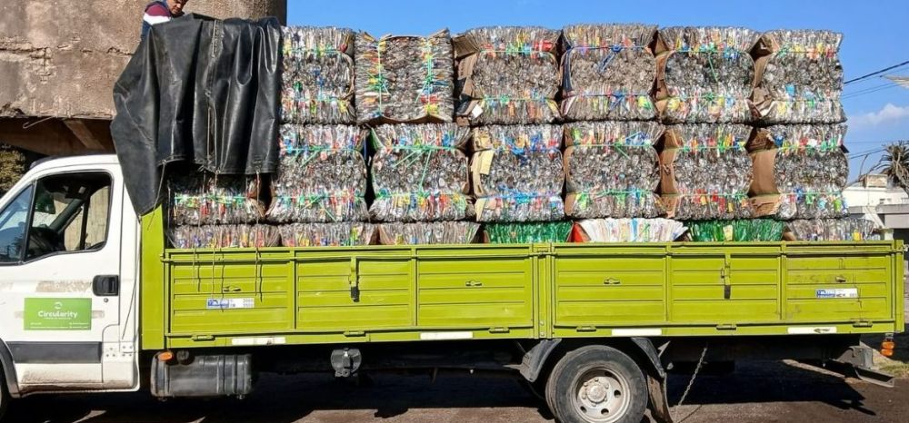 En Alcira Gigena vendieron para reciclaje casi 10 mil kilos de botellas plsticas