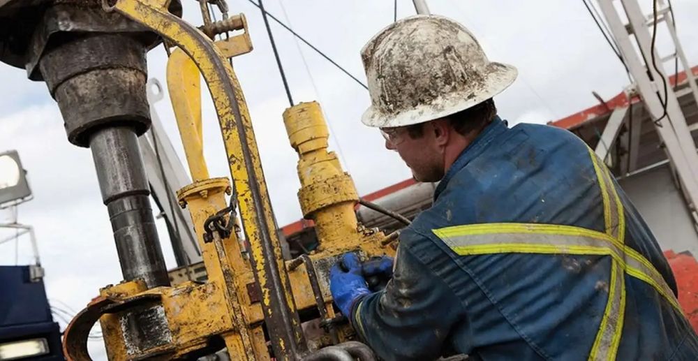 Freno total en Vaca Muerta por 48 horas: gremio anunci un paro tras despidos y cesantas