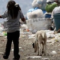 Pobreza con trabajo: el 51% de los hijos de trabajadores informales sufre inseguridad alimentaria