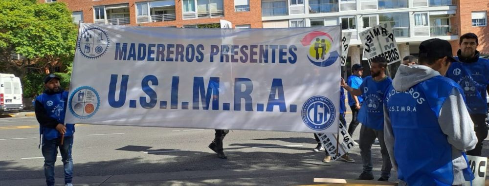 Grave conflicto sindical con la maderera Industrias Iberia: denuncian incumplimiento de paritarias, sueldos adeudados y amenazas de despidos