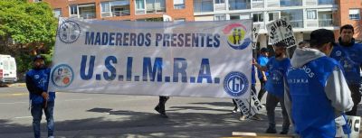 Grave conflicto sindical con la maderera Industrias Iberia: denuncian incumplimiento de paritarias, sueldos adeudados y amenazas de despidos