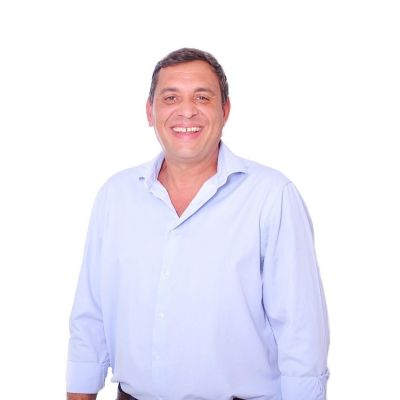 Desafectaron a 24 oficiales de la Bonaerense por conspirar junto a un candidato de La Libertad Avanza