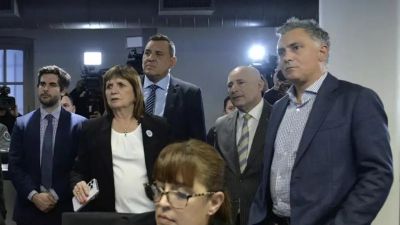 El escndalo de Bondarenko y una foto de Kicillof con Mayra Mendoza marcan la campaa bonaerense