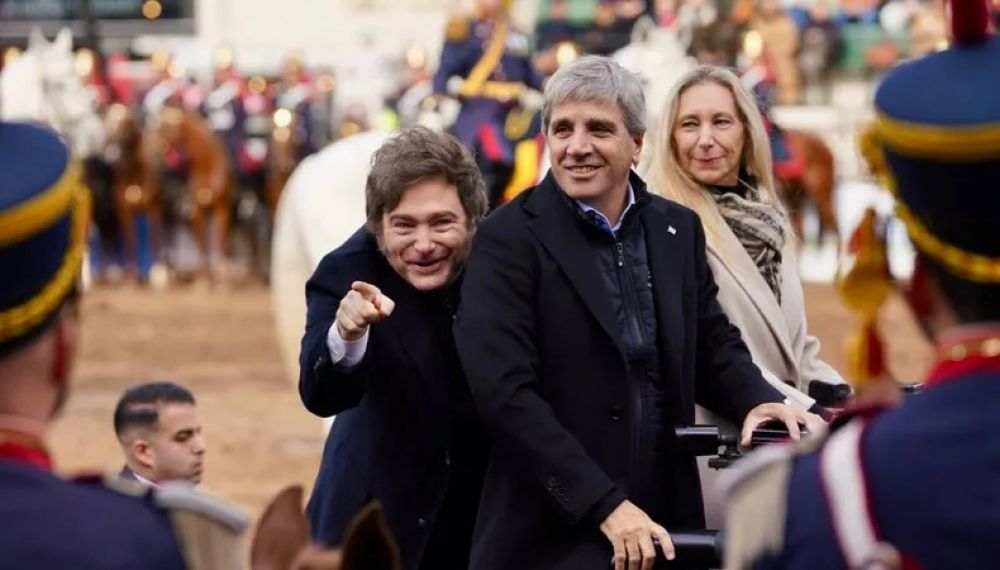 El Crculo Rojo, Toto Caputo y el dlar: errores no forzados, ruido electoral y listas de precios picantes