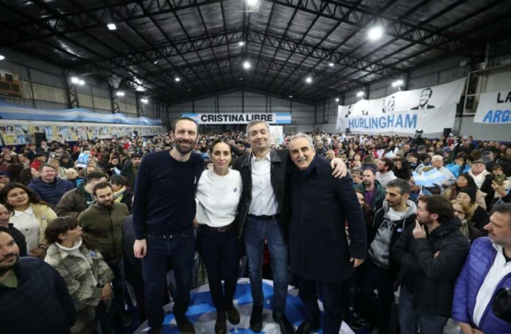 Hurlingham: Ante ms de 5 mil vecinos, Kirchner, Selci y Moreno respaldaron la candidatura de Florencia Lampreabe como concejal de Fuerza Patria