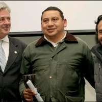 Con la presencia del gobernador Senz se premi la excelencia artesanal saltea en la Expo Rural de Palermo