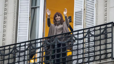 Encerrada en San Jos, Cristina pivotea entre el rol de mediadora, la aritmtica del Congreso y la campaa por su liberacin