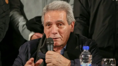 Condenan a Carlos Acua a pagar $8 millones por una protesta gremial y se reabre el debate sobre el derecho a huelga