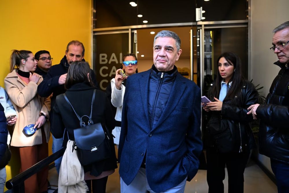 Secretos del acuerdo contra reloj entre LLA y el PRO en CABA: las razones de Mauricio Macri para aceptar la ltima oferta