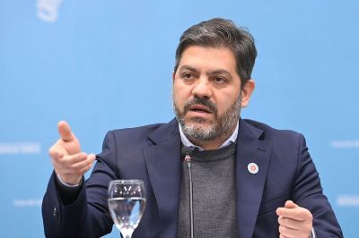 El Gobierno bonaerense analiza llevar a la Corte la deuda del Estado nacional y el espionaje ilegal de la SIDE