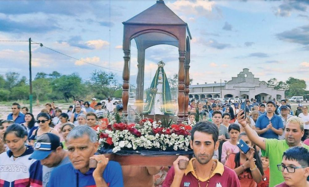De Itat a Huachana, la religiosidad popular en tiempos de ajuste