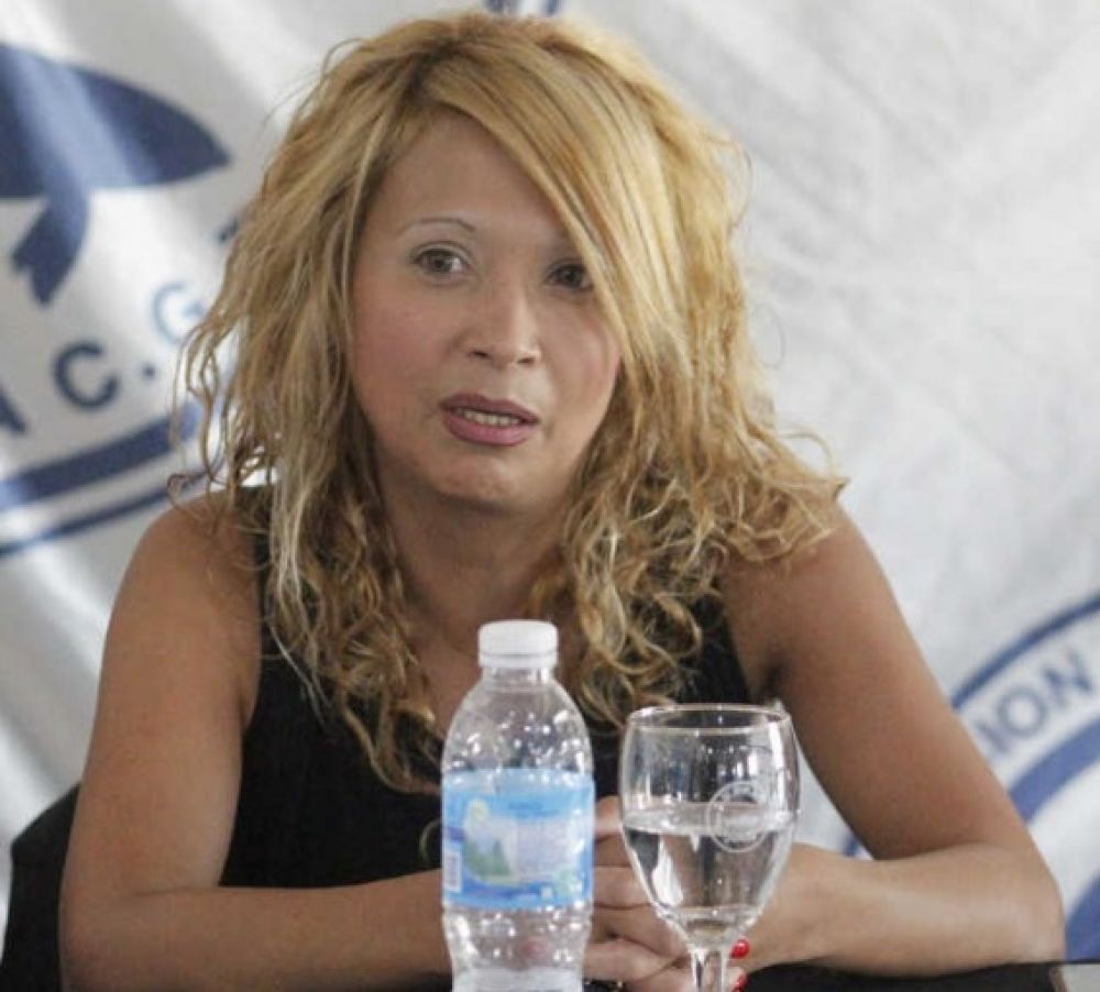 Faras: Se pierden puestos de trabajo porque no hay consumo