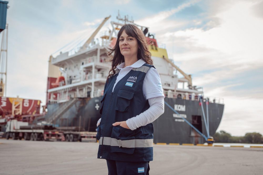 Si gano sera la primera mujer secretaria gremial de aduana del mundo