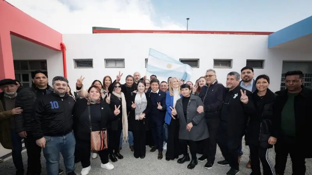 Elecciones 2025: en unidad, Axel Kicillof sali a hacer campaa antes del cierre de alianzas