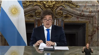 El veto, a todo o nada: Javier Milei arriesga el pilar fiscal, debilitado en el Congreso y con las urnas a la vista