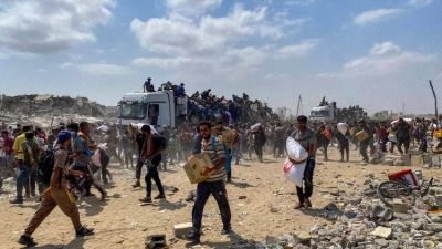 El Papa Len XIV pide a la humanidad que siga orando por la paz mundial