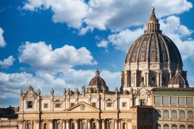 El Papa Len XIV aprueba medidas a favor de las familias que trabajan en el Vaticano