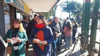 Los candidatos y candidatas del FITU recorrieron Morn y Merlo