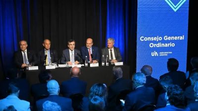 La crisis de las pymes ya golpea a las grandes empresas, que ven en el enfriamiento de la econom�a un �efecto buscado�