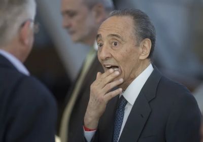 Tabula rasa: Javier Milei lotea la impresión de la boleta única y Clarín se lleva la cuarta parte del negocio