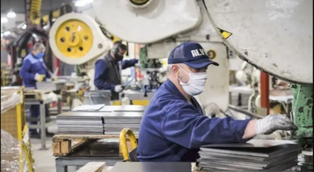 Las empresas ya analizan la puesta en marcha del Fondo de Cese Laboral: los gremios se mantienen expectantes