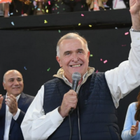 Tucumn: el gobernador Osvaldo Jaldo ser candidato a diputado con su vice, en un PJ unido frente al mileismo