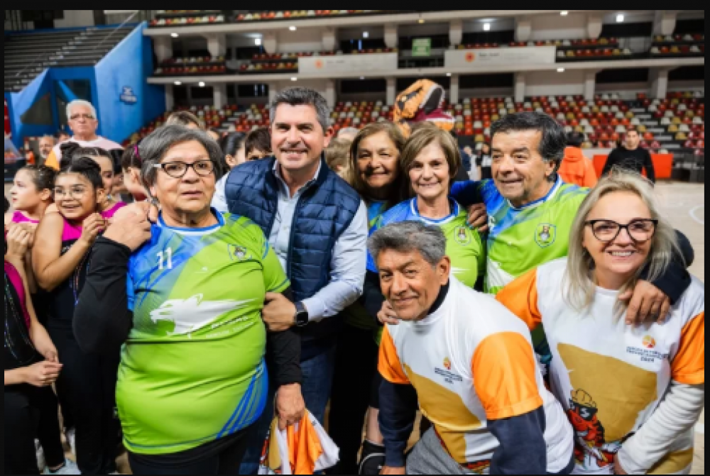 El gobernador Orrego y cientos de deportistas, participaron del lanzamiento de los Juegos Evita 2025