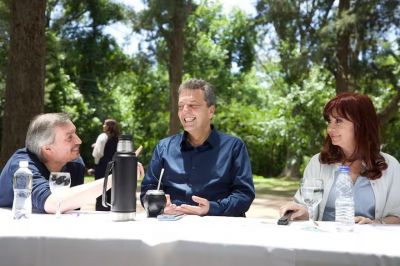 Cristina, Massa y Mximo puntean la lista de diputados y definen si van con una opcin dura o apuestan por un candidato sorpresa