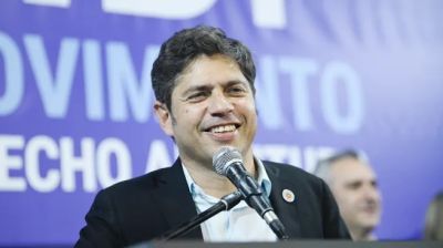 Axel Kicillof impulsa el desembarco del Movimiento Derecho al Futuro en CABA