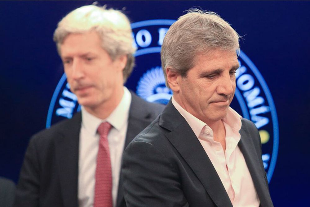 Derrota de Caputo: solo renov $ 6 de cada 10 de deuda que vence y a una tasa del 69%