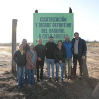 La ministra Flores inspeccion el cierre del basural de Trnsito