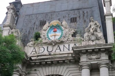 El oficialismo barri a una oposicin dividida y Mallotti ser el nuevo titular del Sindicato de la Aduana
