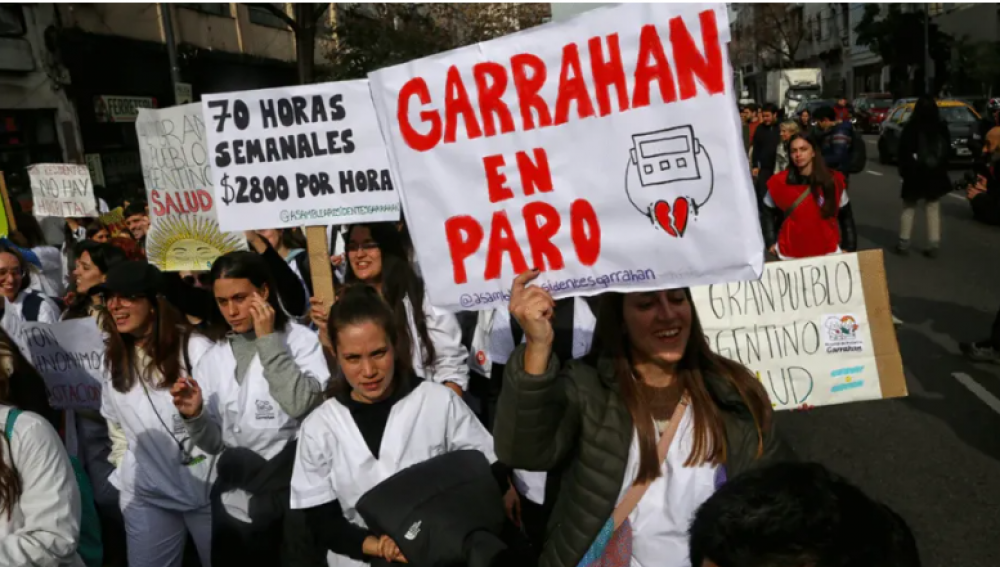 Paros en el Garrahan: profesionales paran el 21 y 28 de agosto contra el vaciamiento y por la salud infantil