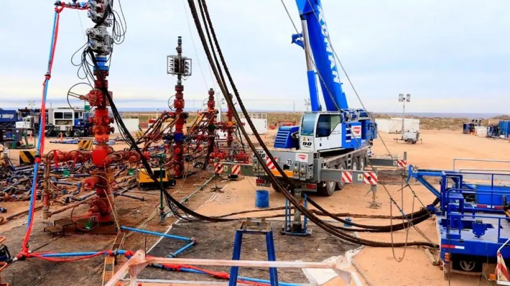 Ms de 3.600 despidos en el sector petrolero en provincias patagnicas