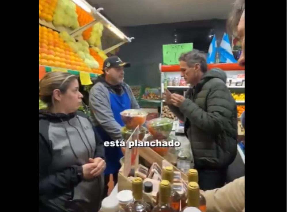 Katopodis recorri el centro comercial de Villa Martelli