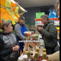 Katopodis recorri el centro comercial de Villa Martelli