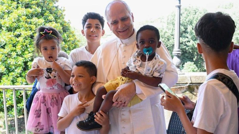 Misa y almuerzo: la caricia del Papa a los pobres de Albano