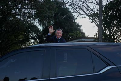Mauricio Macri toma distancia de la campaa tras impulsar el acuerdo entre PRO y LLA: perfil bajo y agenda en el exterior