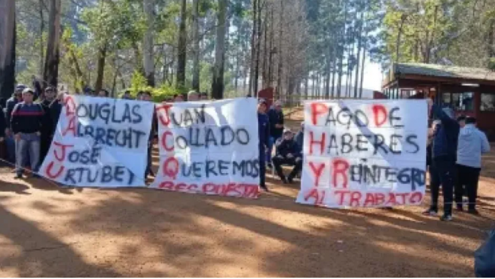 Trabajadores de Tapebicu exigen salarios completos y mantienen acampe por tiempo indefinido