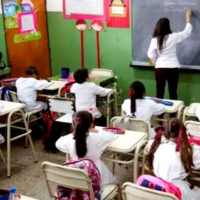 Bono para docentes y auxiliares: sindicatos destacaron la medida anunciada por Torres y la inversin en infraestructura escolar