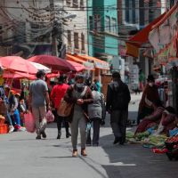 Turismo de compras: qu ciudades fronterizas le compiten a Chile con precios hasta 75% ms bajos que en la Argentina