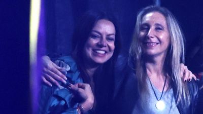 Karina empuja a Torrendell en lugar de Petovello en venganza por la denuncia de los laboratorios