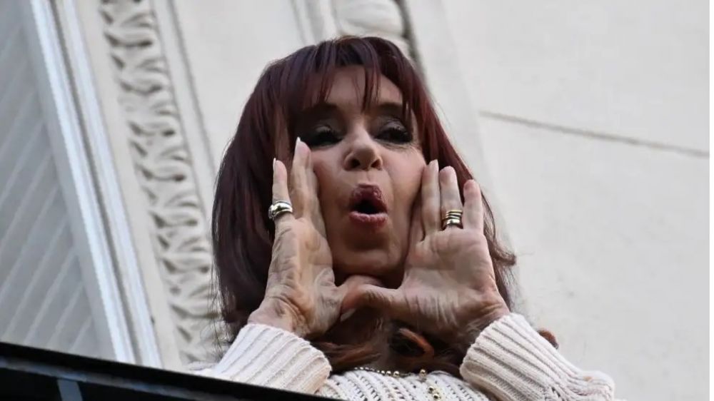 Cristina Kirchner compar la situacin de Karina Milei por los audios de las coimas con la suya por Vialidad: 