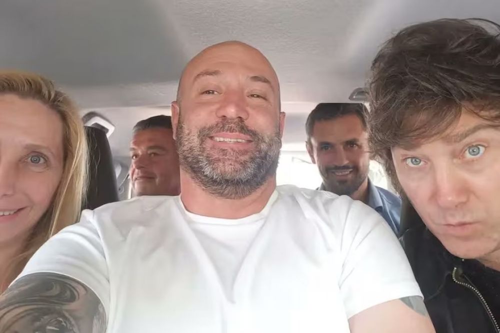 El caso de las presuntas coimas cay como un balde de agua fra en La Libertad Avanza y complic la campaa bonaerense