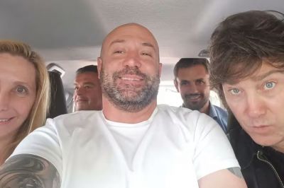 El caso de las presuntas coimas cay como un balde de agua fra en La Libertad Avanza y complic la campaa bonaerense