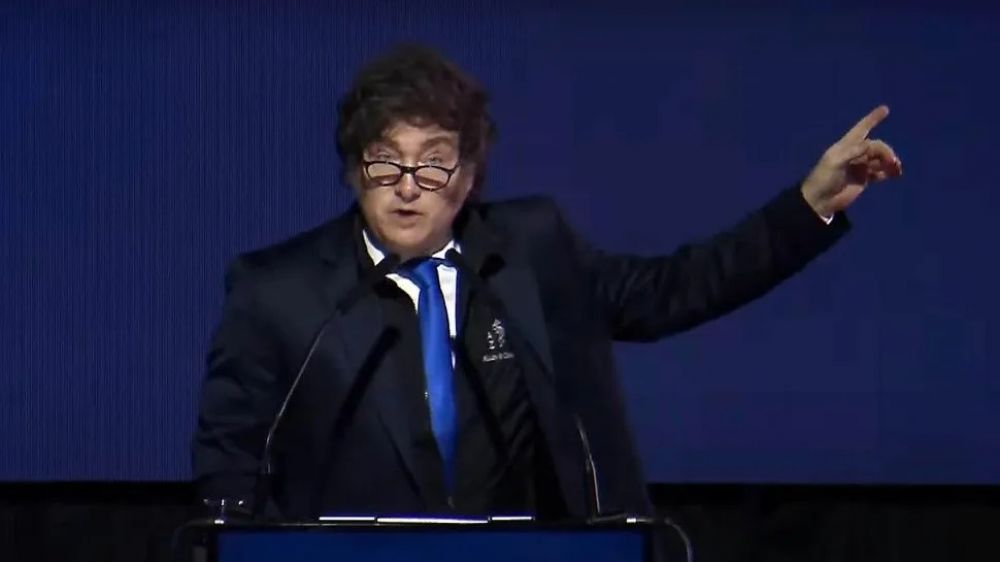 Al grito de 