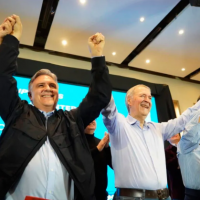 PJ muestra nueva cosecha radical: apoyo de intendentes a Schiaretti