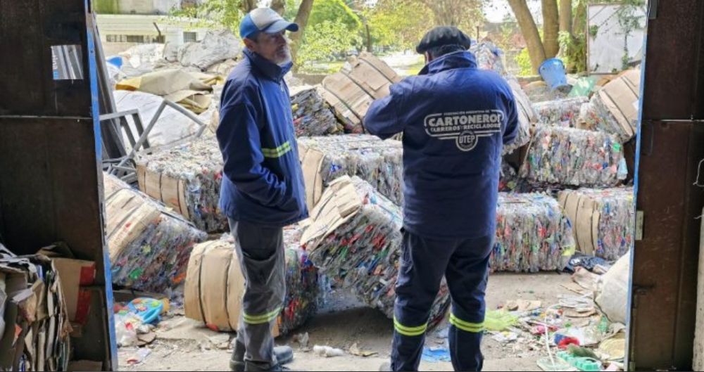Recicladores de CURA destacan apoyo del Municipio y empresas en plena baja de materiales