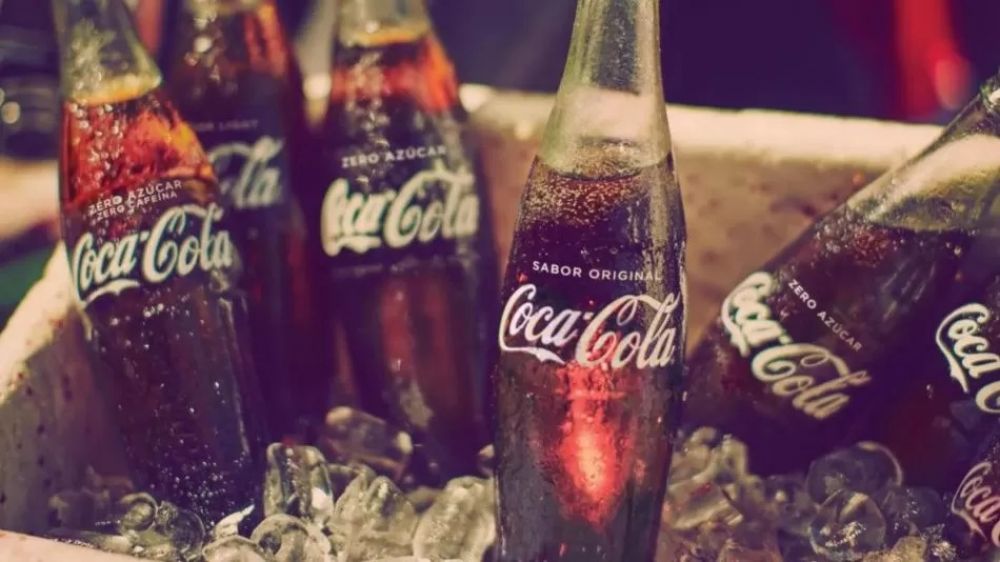 Cambia el sabor de la Coca Cola en todo el pas: tiene nueva frmula secreta, pero es ms sana?