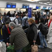 El Gobierno acord con controladores areos y se levant el paro: se normalizan todos los vuelos